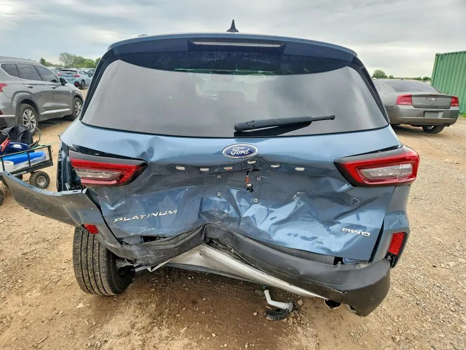 2023 FORD ESCAPE PLATINUM  
