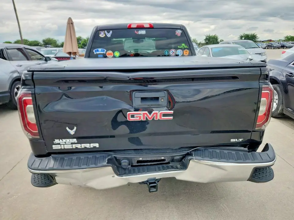 2018 GMC SIERRA K1500 SLT  