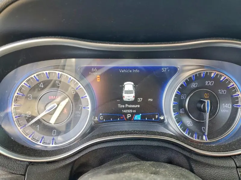 2018 CHRYSLER 300 TOURING  