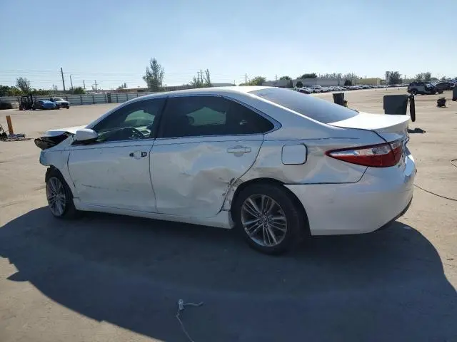 2016 TOYOTA CAMRY LE  