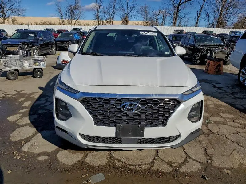 2020 HYUNDAI SANTA FE SE  