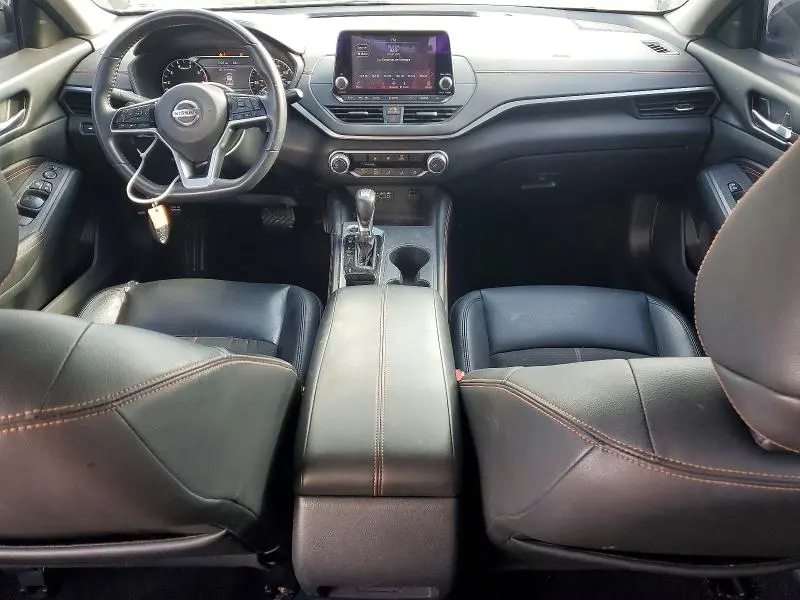 2019 NISSAN ALTIMA SR  