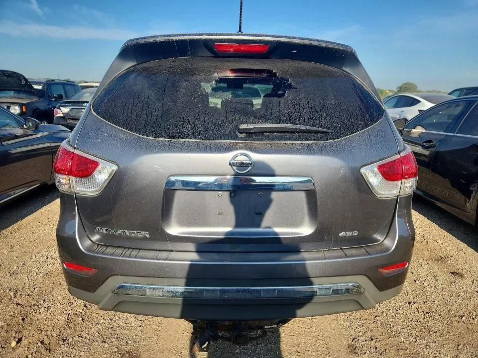 2016 NISSAN PATHFINDER S  