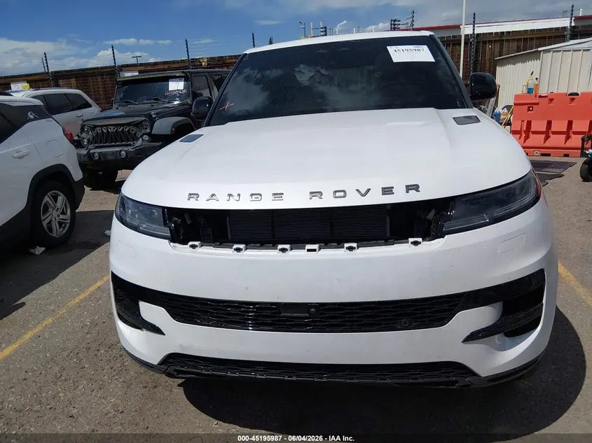 2024 LAND ROVER RANGE ROVER SPORT SE
