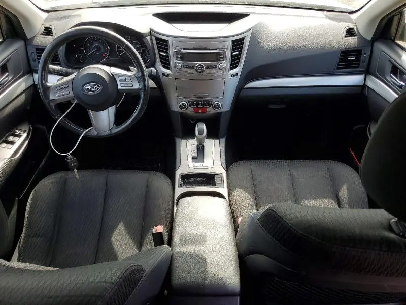 2010 SUBARU OUTBACK 2.5I PREMIUM  