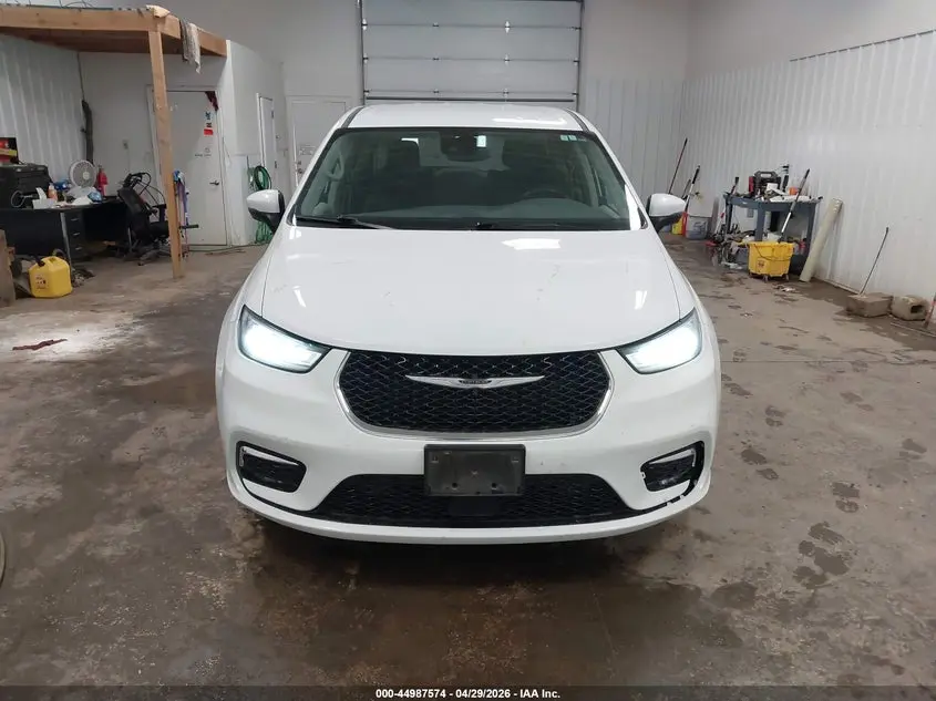 2023 CHRYSLER PACIFICA HYBRID TOURING L