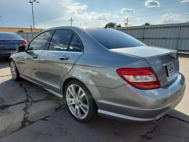 2011 MERCEDES-BENZ C 300  