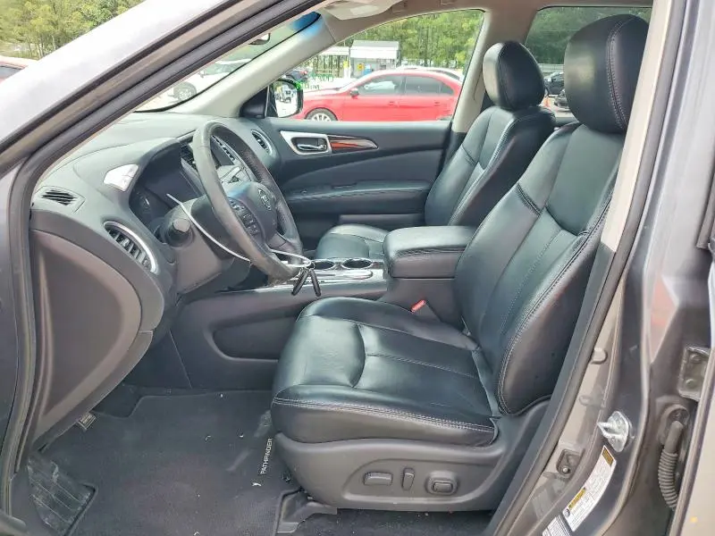 2015 NISSAN PATHFINDER SL  