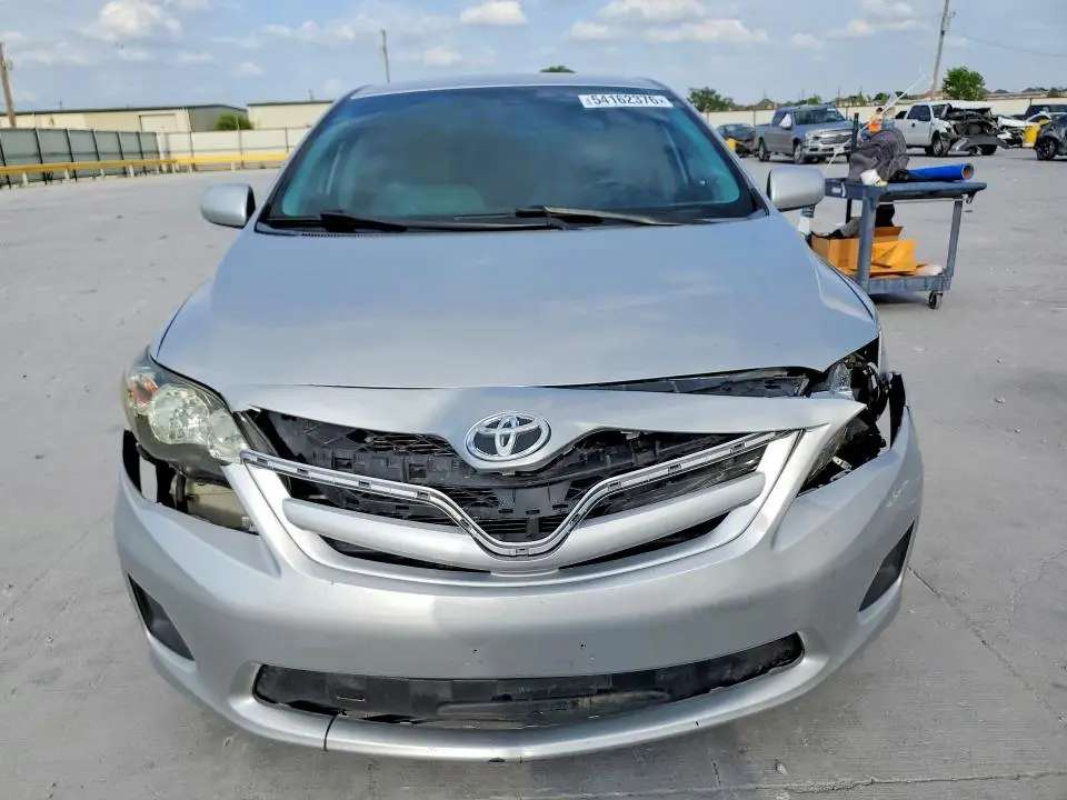 2013 TOYOTA COROLLA L  