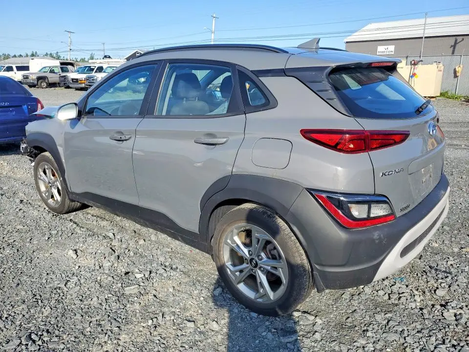 2022 HYUNDAI KONA SE  