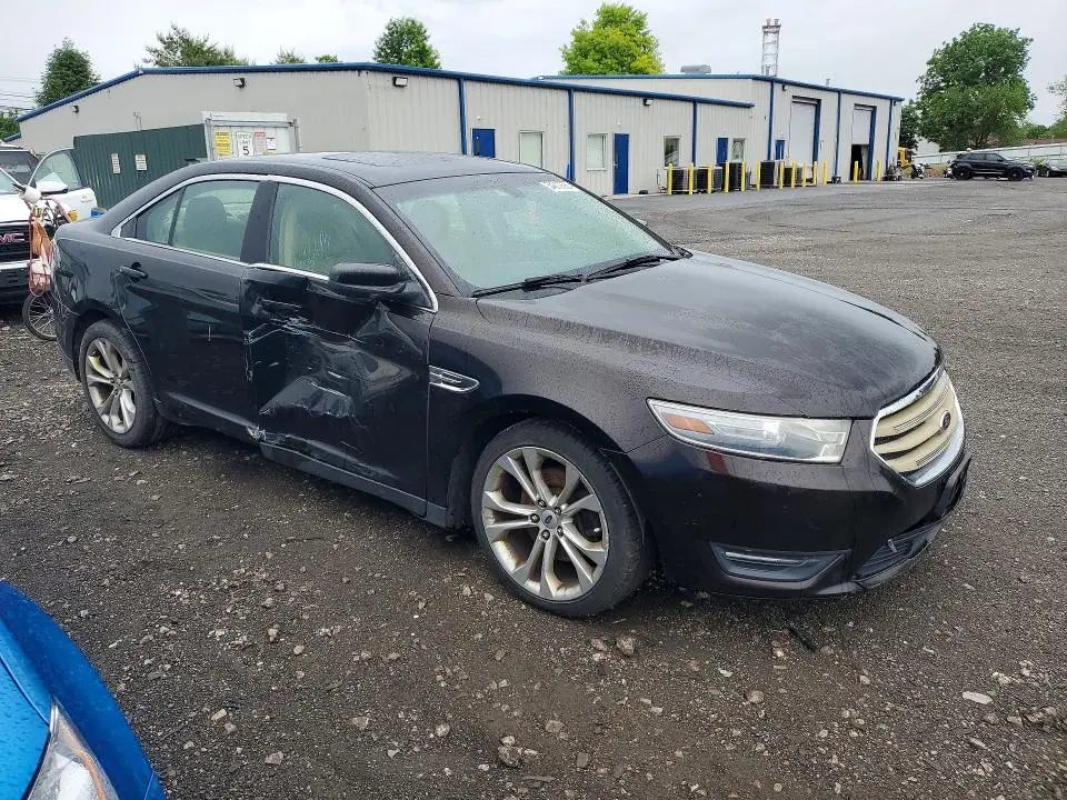 2013 FORD TAURUS SEL  