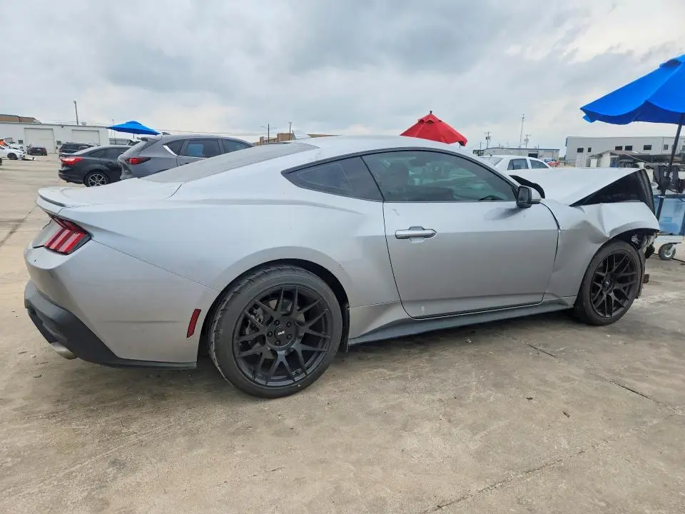 2024 FORD MUSTANG   