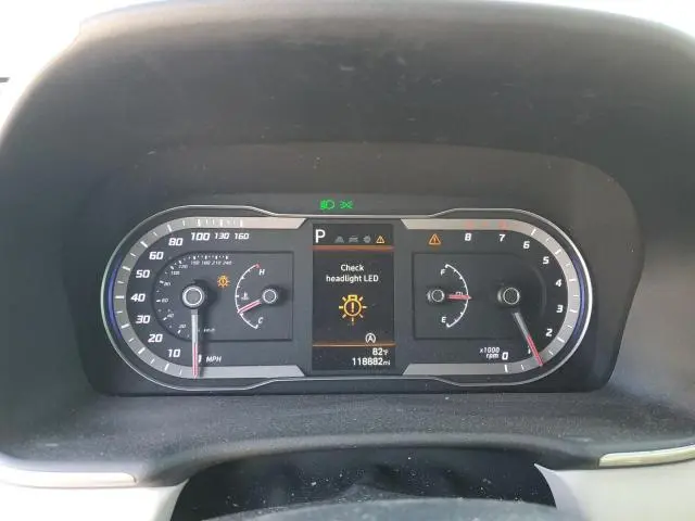 2022 HYUNDAI TUCSON SE  