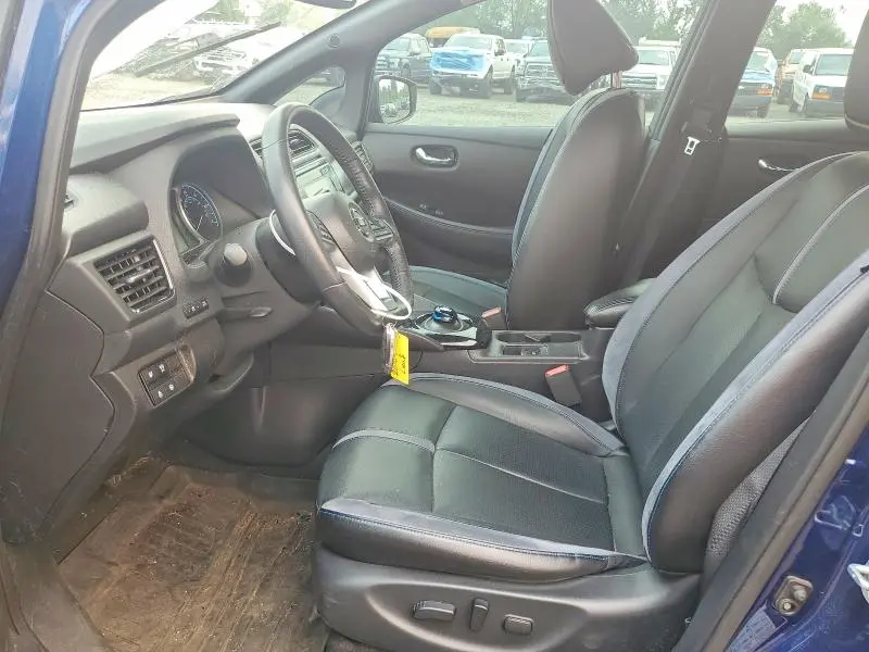 2018 NISSAN LEAF SL  