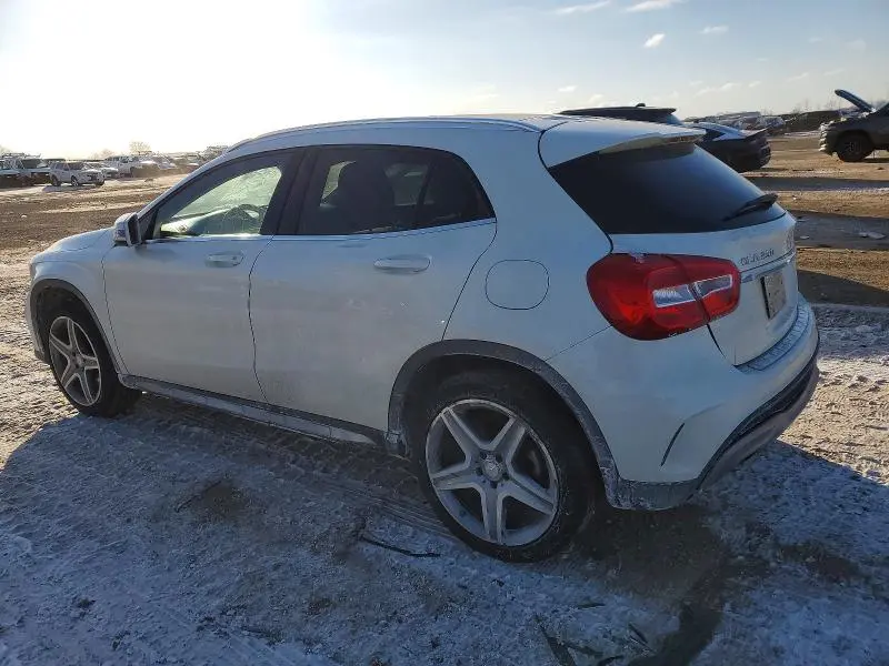 2015 MERCEDES-BENZ GLA 250 4MATIC  
