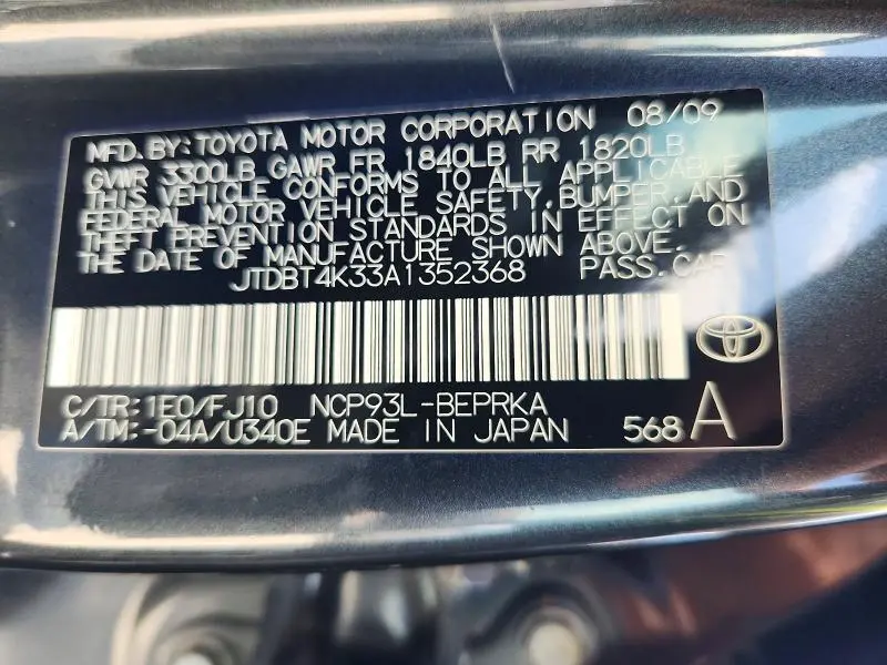 2010 TOYOTA YARIS BASE  