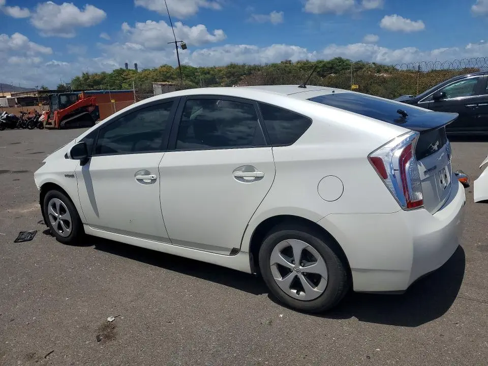 2015 TOYOTA PRIUS ONE  