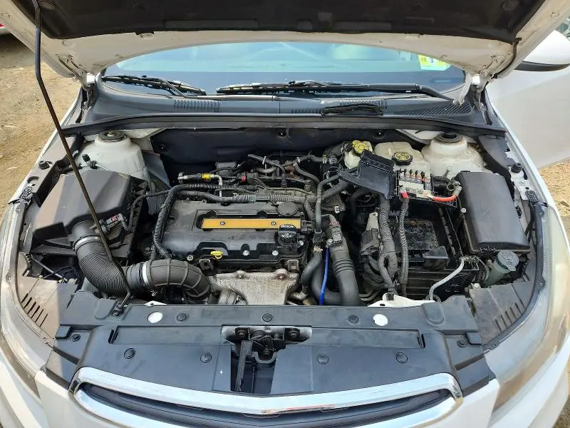 2015 CHEVROLET CRUZE LT  