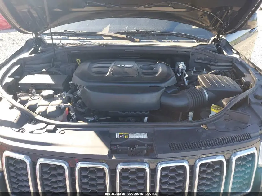 2019 JEEP GRAND CHEROKEE LAREDO E 4X4