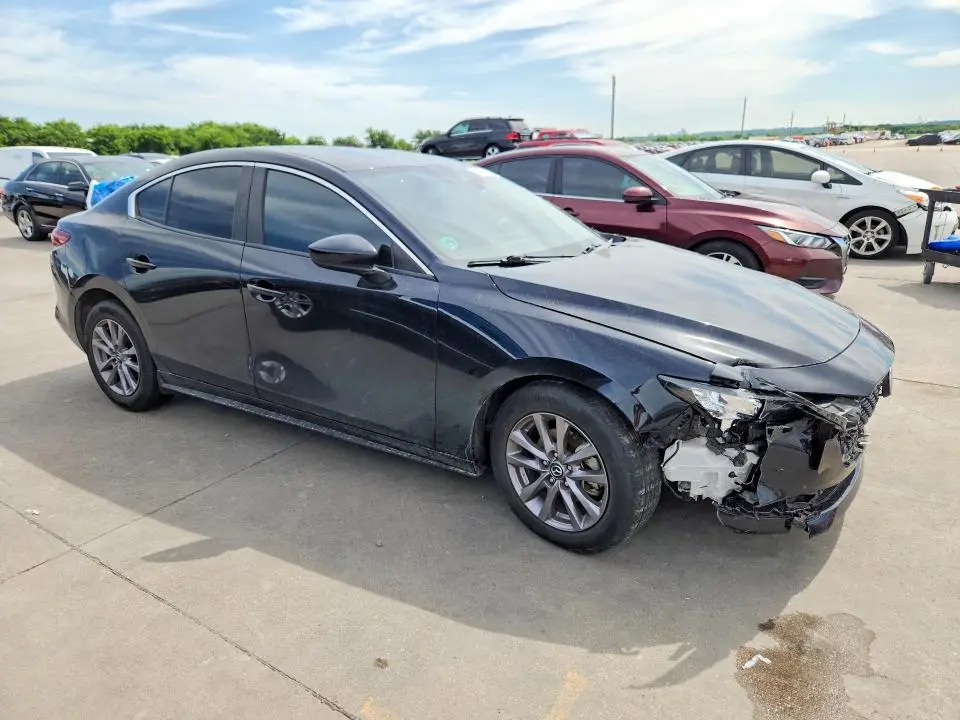 2022 MAZDA 3   
