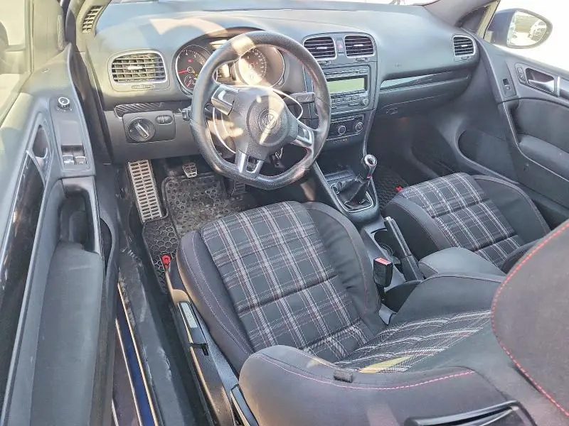2012 VOLKSWAGEN GTI   
