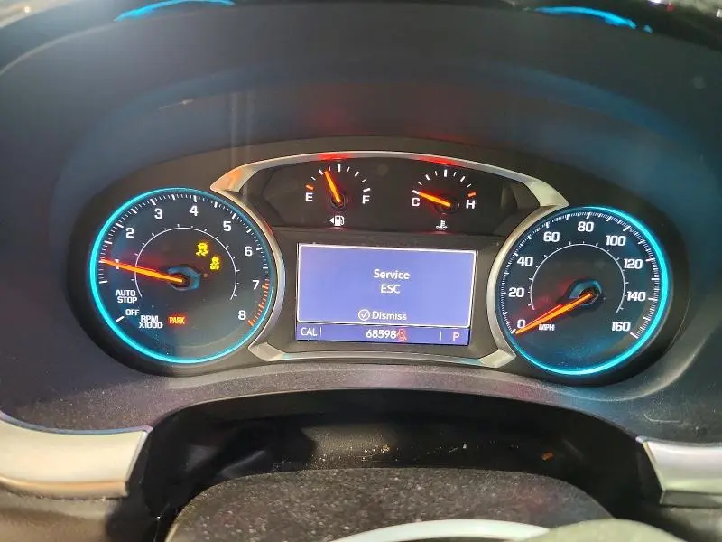 2020 CHEVROLET TRAVERSE LT  