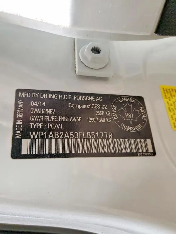 2015 PORSCHE MACAN S  