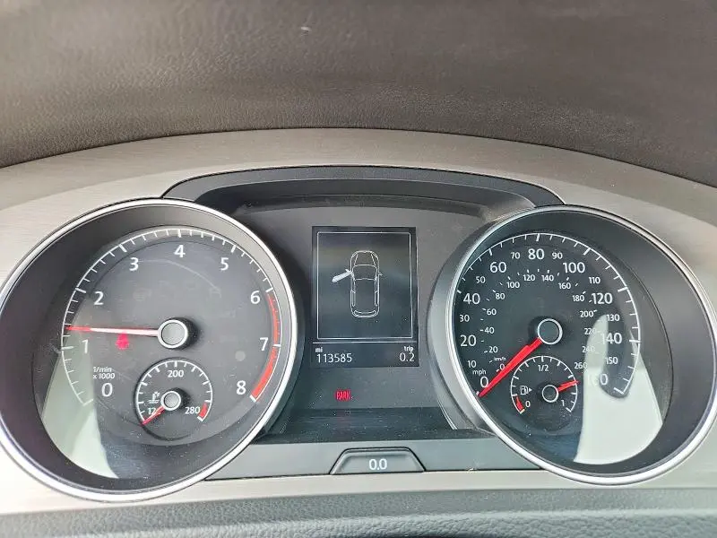 2015 VOLKSWAGEN GOLF   