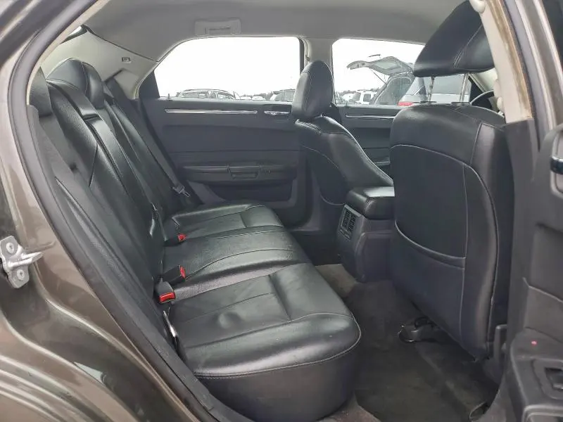 2010 CHRYSLER 300 TOURING  