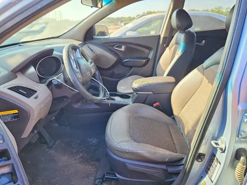 2011 HYUNDAI TUCSON GLS  