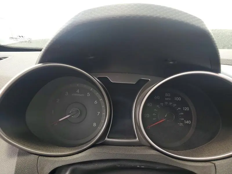 2012 HYUNDAI VELOSTER BASE  