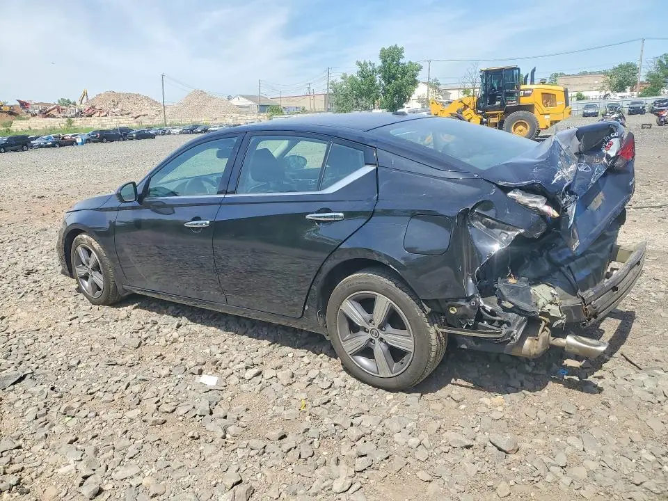 2020 NISSAN ALTIMA SL  