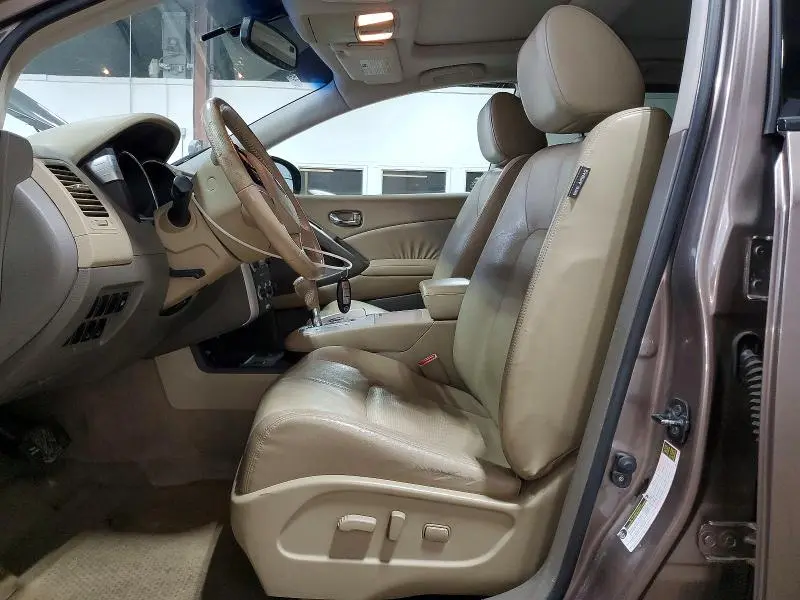 2010 NISSAN MURANO S  