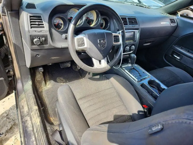 2014 DODGE CHALLENGER SXT  