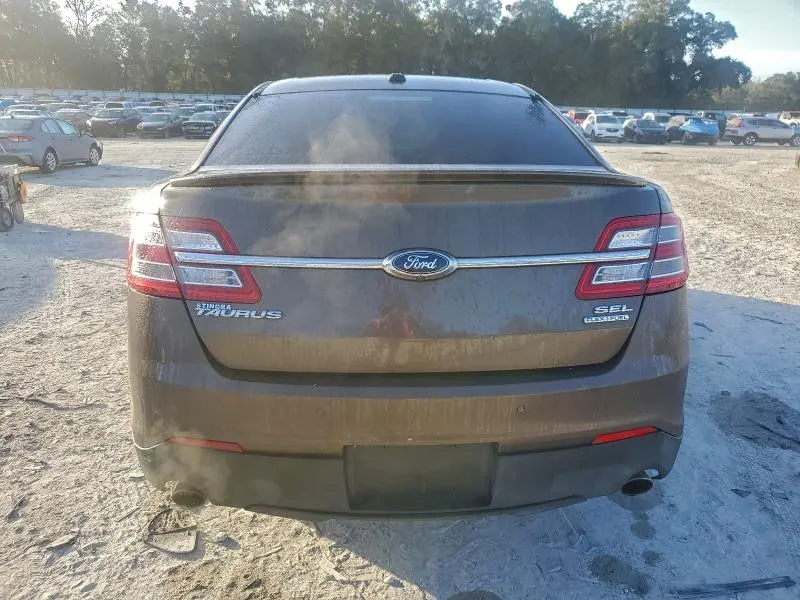 2015 FORD TAURUS SEL  