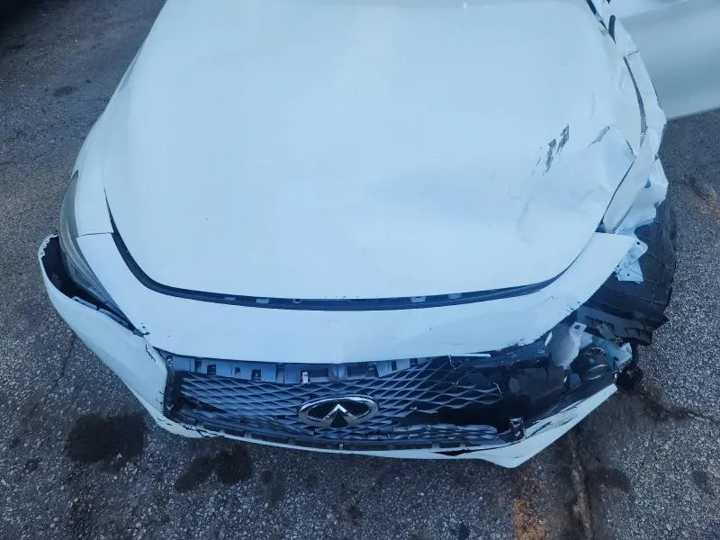 2017 INFINITI Q60 2.0T  