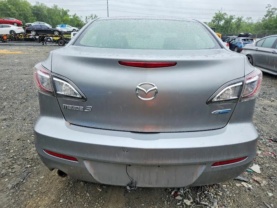 2012 MAZDA 3 I  