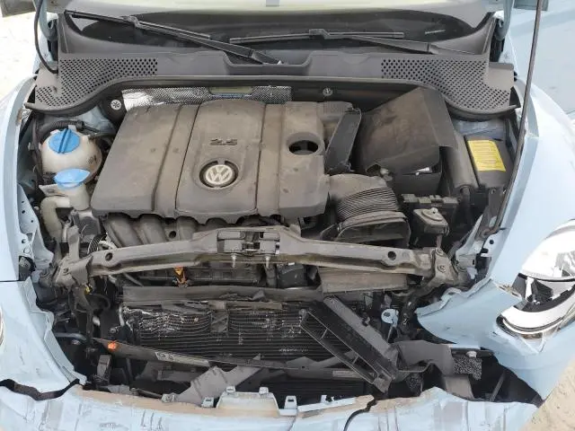 2013 VOLKSWAGEN BEETLE   