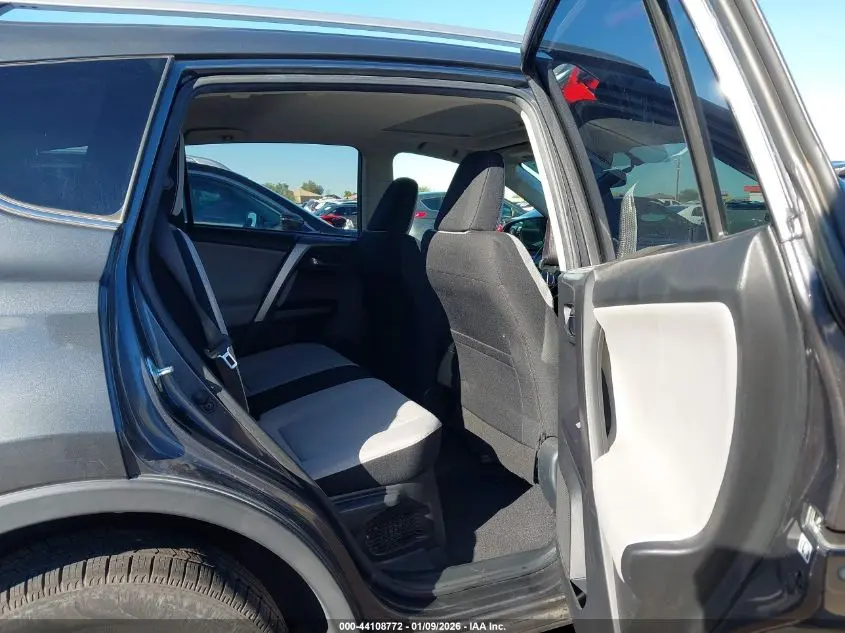 2016 TOYOTA RAV4 HYBRID XLE