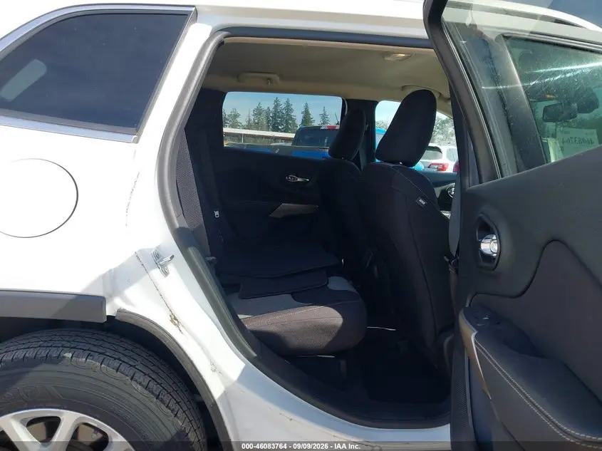 2018 JEEP CHEROKEE LATITUDE 4X4
