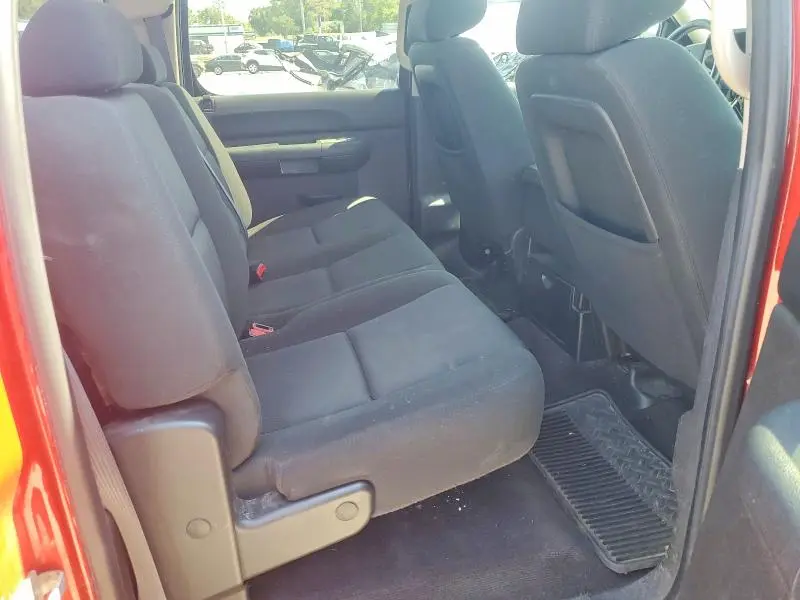 2011 CHEVROLET SILVERADO K1500 LT  
