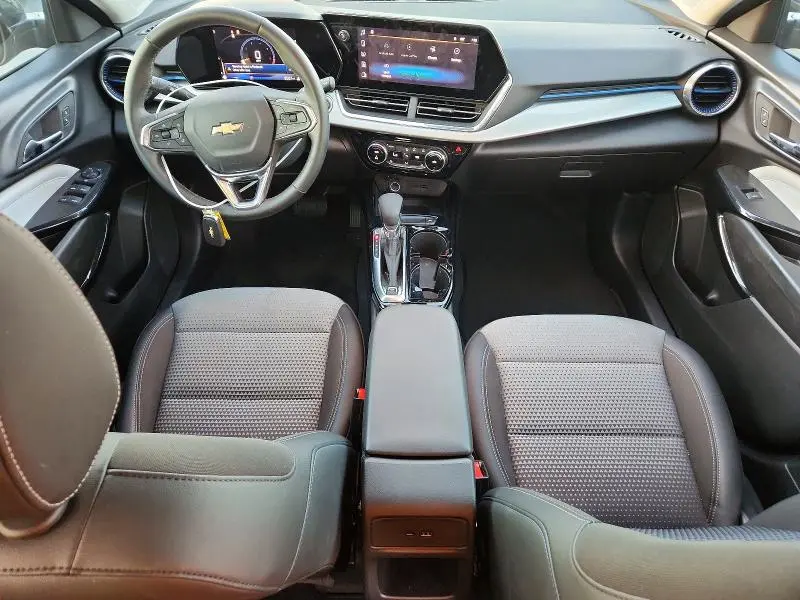 2025 CHEVROLET TRAX 1LT  