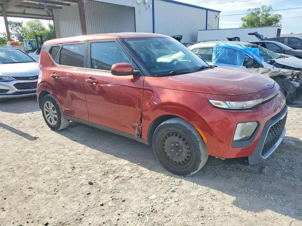 2020 KIA SOUL LX  