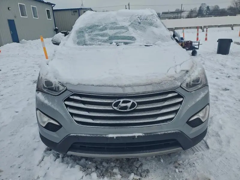 2016 HYUNDAI SANTA FE SE  