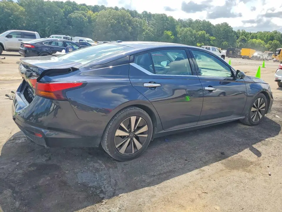 2019 NISSAN ALTIMA SL  