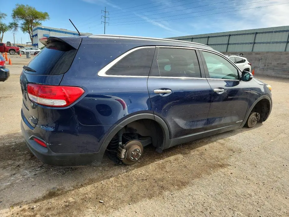 2017 KIA SORENTO LX V6  