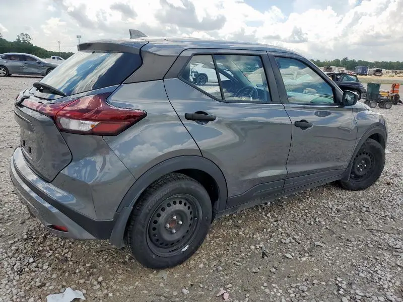 2022 NISSAN KICKS S  