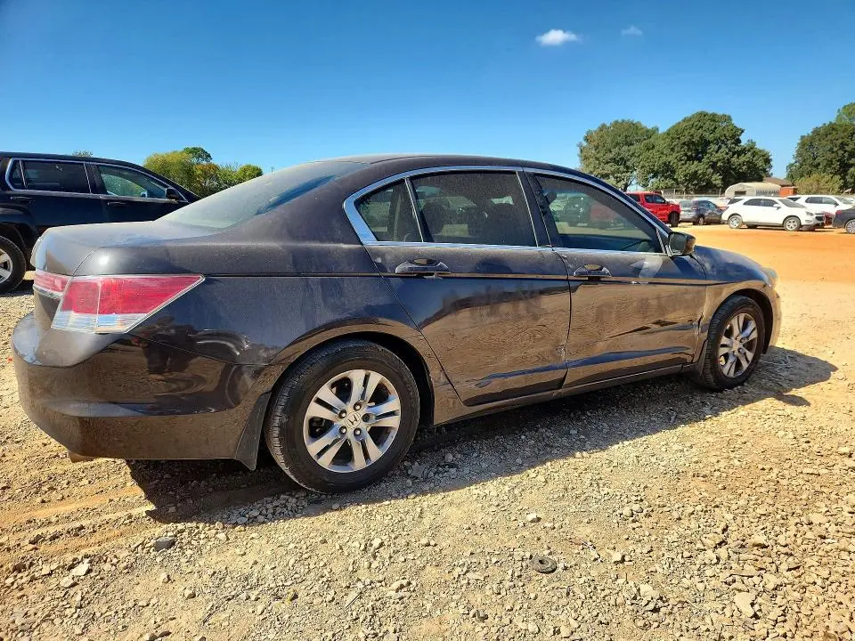 2011 HONDA ACCORD EX  
