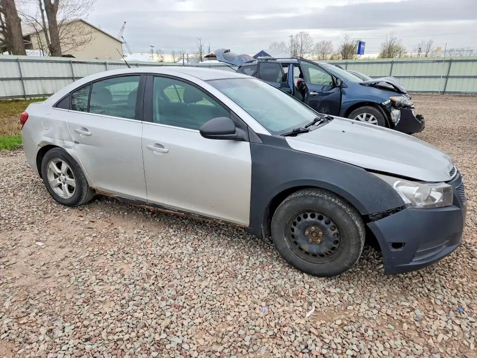 2012 CHEVROLET CRUZE LS  