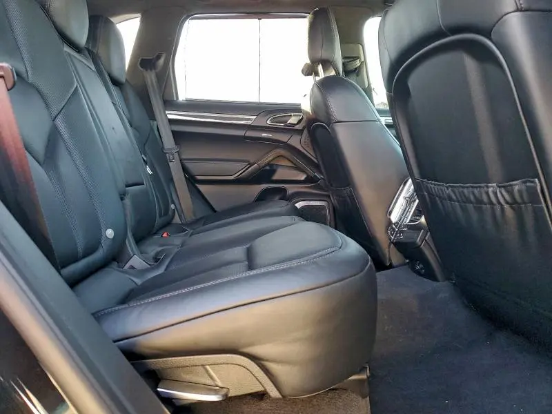 2016 PORSCHE CAYENNE TURBO  